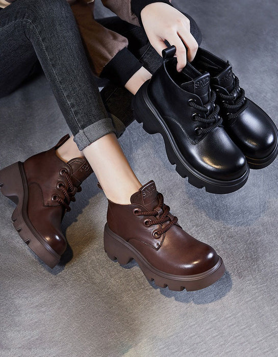 Chaussures compensées rétro en cuir gaufré faites à la main pour le printemps