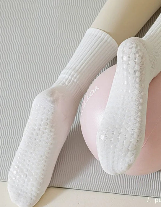 3 Pairs Autumn Winter Cotton Mid-calf Non-slip Professional Yoga Socks