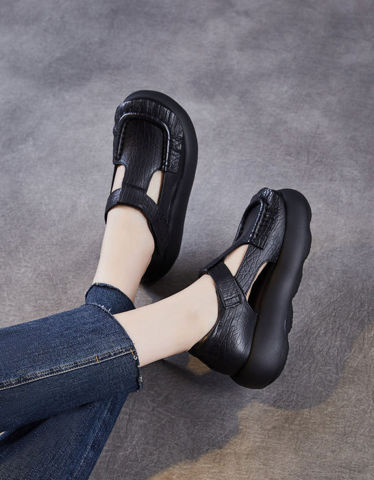 Comfortable Soles T-strap Round Toe Platform Sandals
