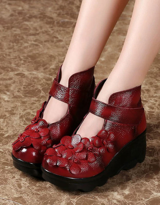 Sandales compensées brodées de style ethnique