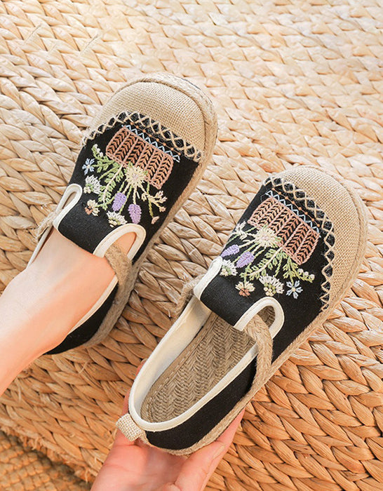 Handmade Embroidery Linen Wide Toe Box Shoes