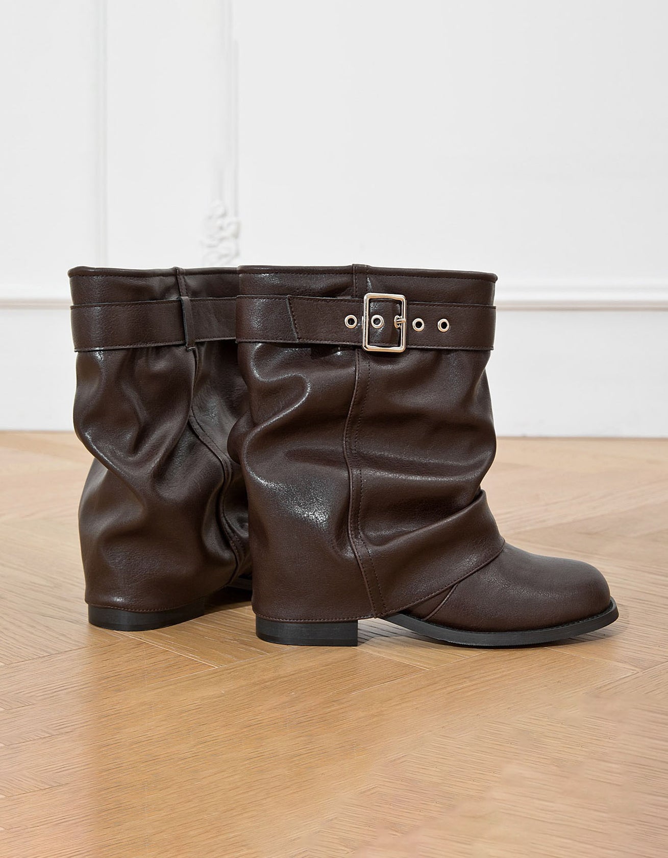 Slouch Riding Boots Retro Leather Chunky heel Pleated Slouch Riding Boots — Obiono