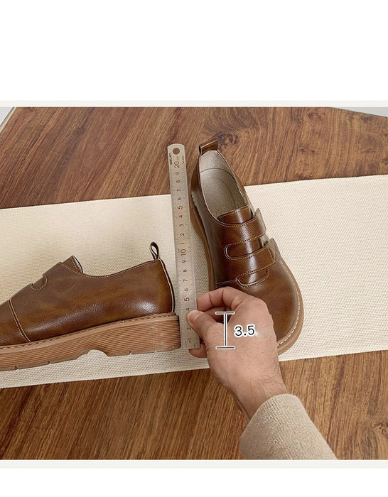 Sandalias retro hechas a mano con hebilla cruzada en la parte delantera