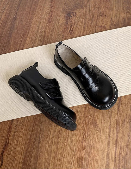 Sandalias retro hechas a mano con hebilla cruzada en la parte delantera