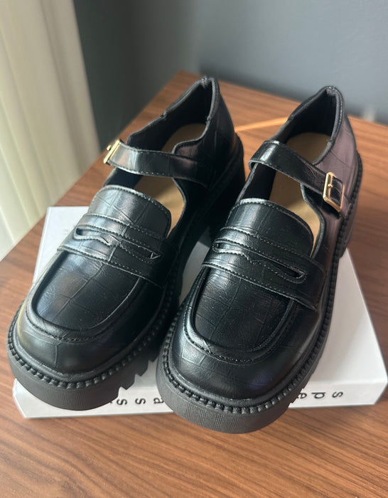 [Clearance] Single Strap Chunky Mary Janes Shoes (Size 36)