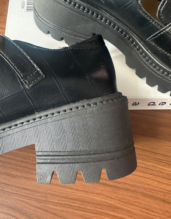 [Clearance] Single Strap Chunky Mary Janes Shoes (Size 36)