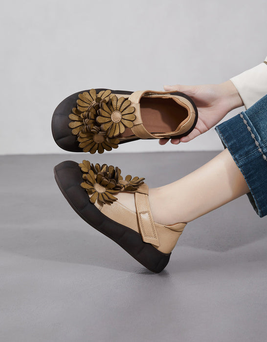 Soft Sole Leather Flowers Wide Toe Box Flat Shoes
