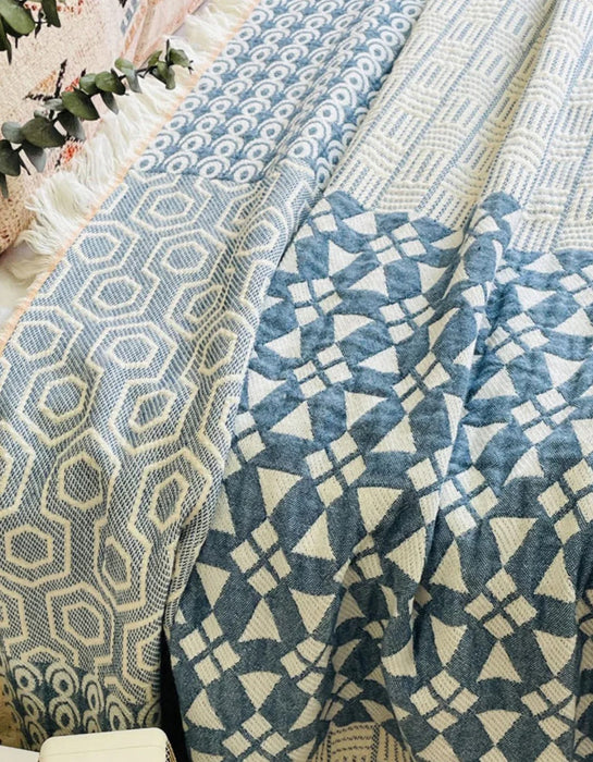 Vintage Plaid Tassel Edge BedCover Blanket