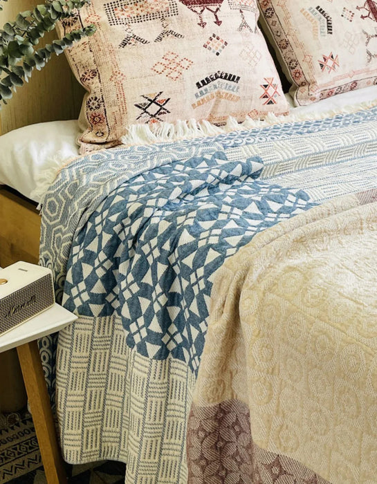 Vintage Plaid Tassel Edge BedCover Blanket