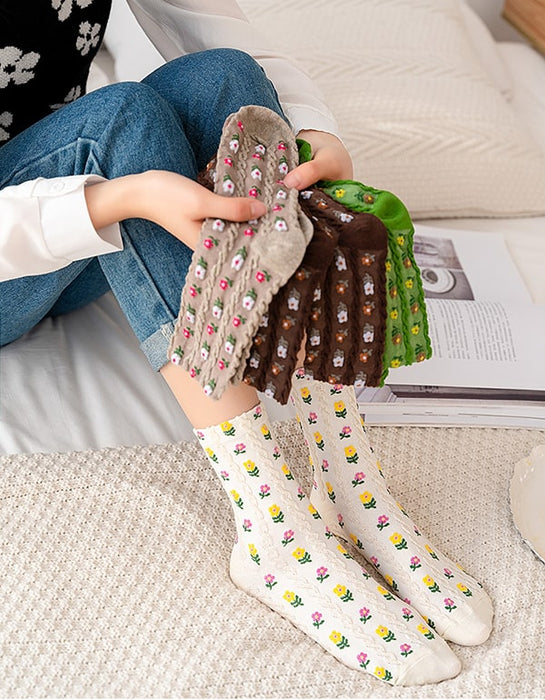 2 Pairs Women Comfortable Floral Cotton Socks Accessories 25.00