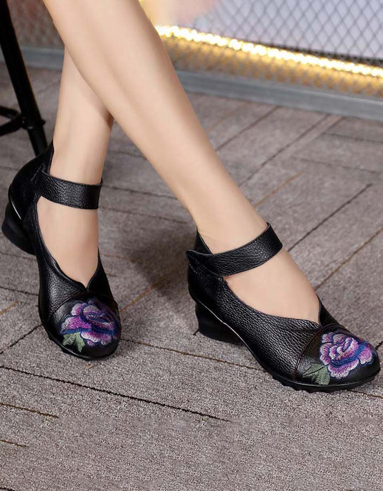 Chunky Heel Ethnic Style Embroidered Shoes Feb Shoes Collection 2022 73.70
