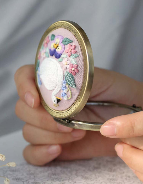 Diy Swan Embroidery Portable Mirror Gift Accessories 39.40