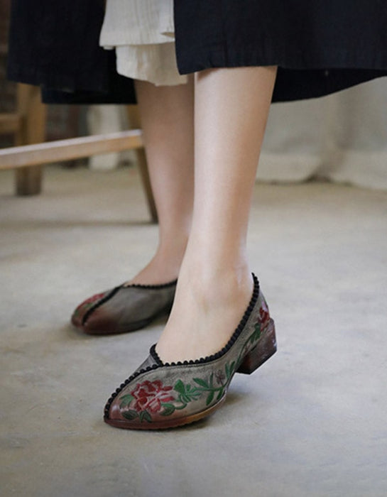 Embroidered Low-Heeled Vintage Ethnic Shoes
