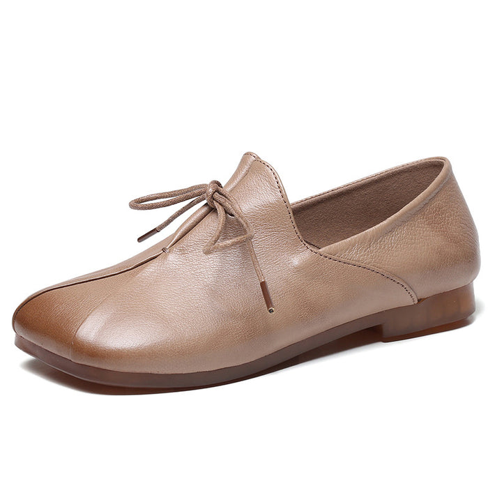 Zapatos planos de cuero con cordones y punta cuadrada