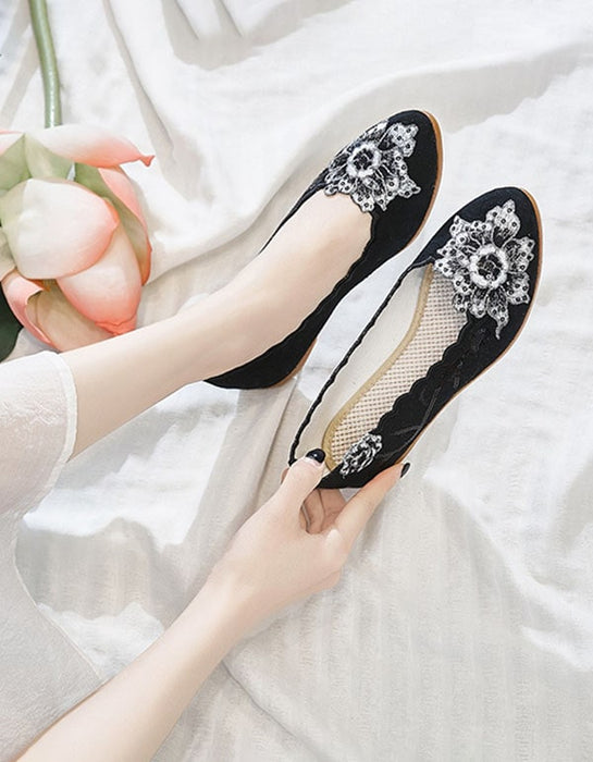 NEW Ethnic Embroidered Cotton Shoes